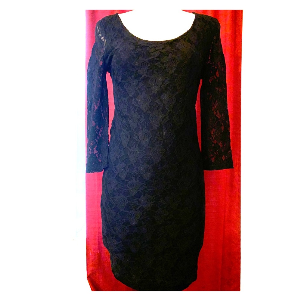 Lace 3/4 sleeve Bodycon Dress